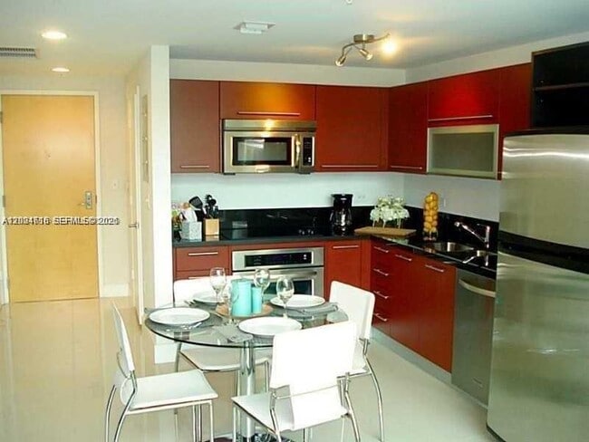 Photo - 244 Biscayne Blvd Unit 647