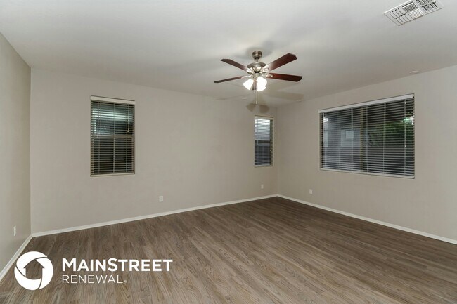 Photo - 17039 W Ipswitch Way