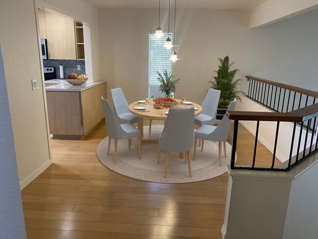 Photo - Stunning La Jolla Condo with Space, Style, and Sophistication! Unit 179