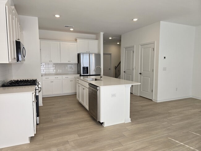 Photo - 1816 Pheasant Trce Cir