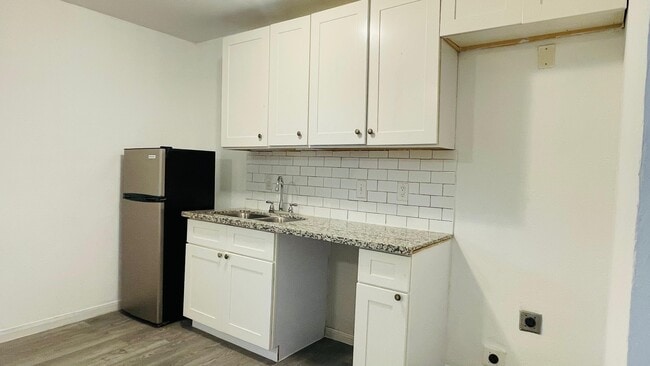 Photo - 3411 Market St