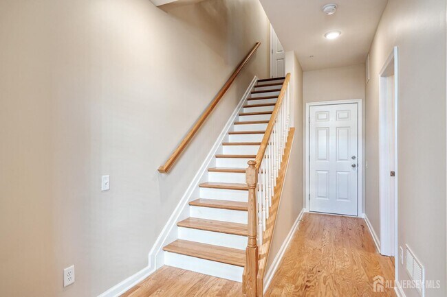 Photo - 57 Cannon St