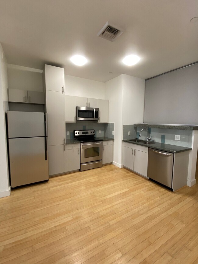 Photo - 3810 Wilshire Blvd Unit 303