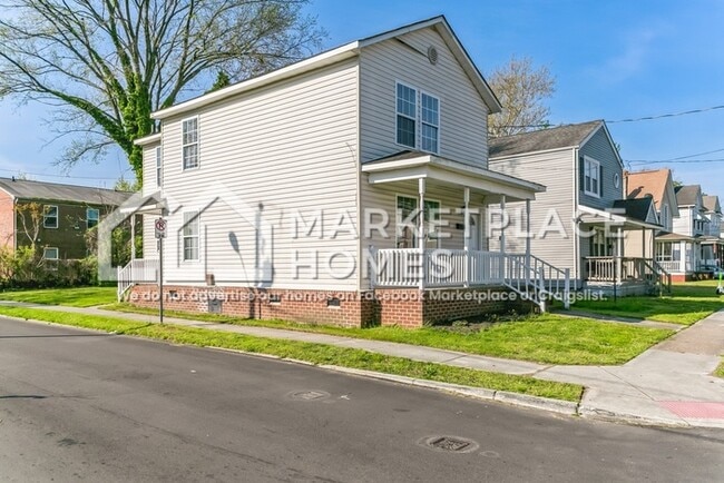 Photo - 781 C Ave