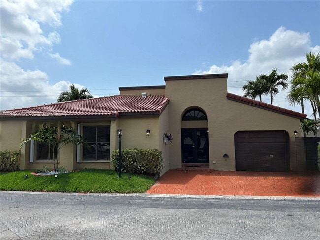 Building Photo - 8910 SW 4th Ln