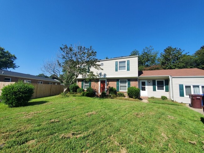 4 bedroom and 2 and a half single family h... - 4 bedroom and 2 and a half single family h... House