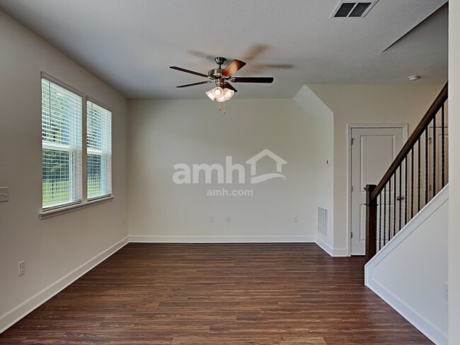 5855 Hampton Creek Rd