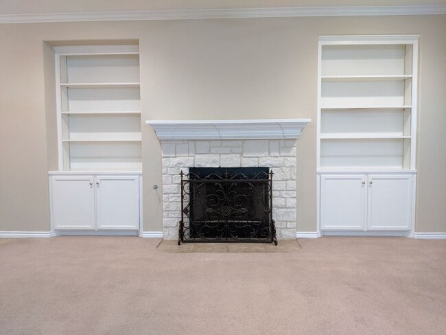 Photo - May Move In! 3 Bed 2 Bath In Edelweiss Gar...