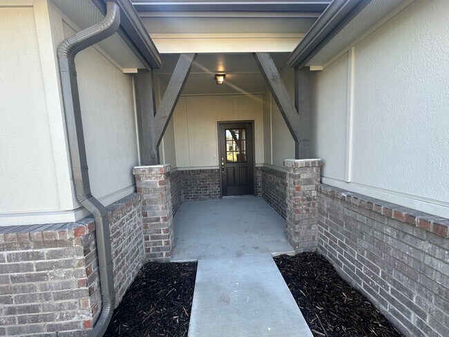 Photo - New - 4 bedroom in Bixby - Gated Community