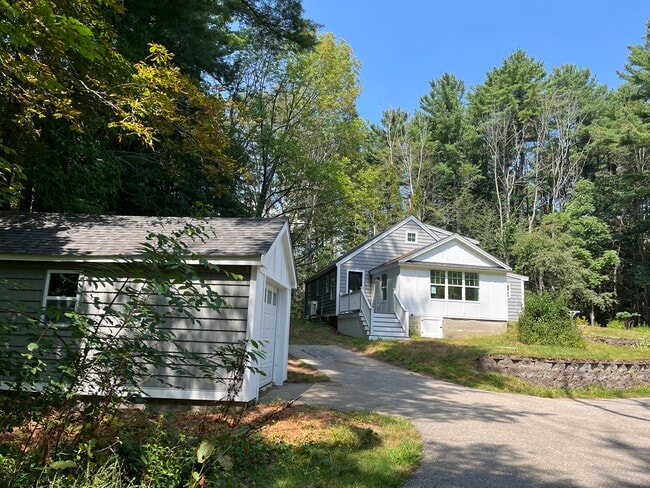 Building Photo - 175 Whipple Rd Rental