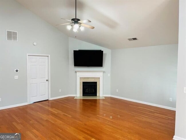 Photo - 2335 Gateview Ct