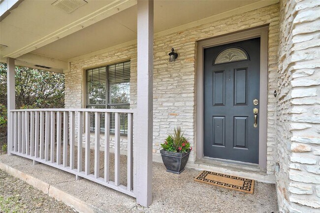 Photo - 3008 Peacemaker St