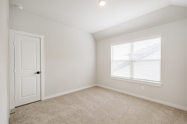 31430 Warm Kindling Wy