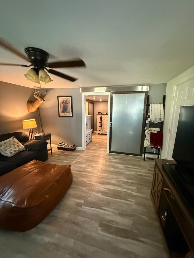 Photo - 6012 Blue Water Dr House