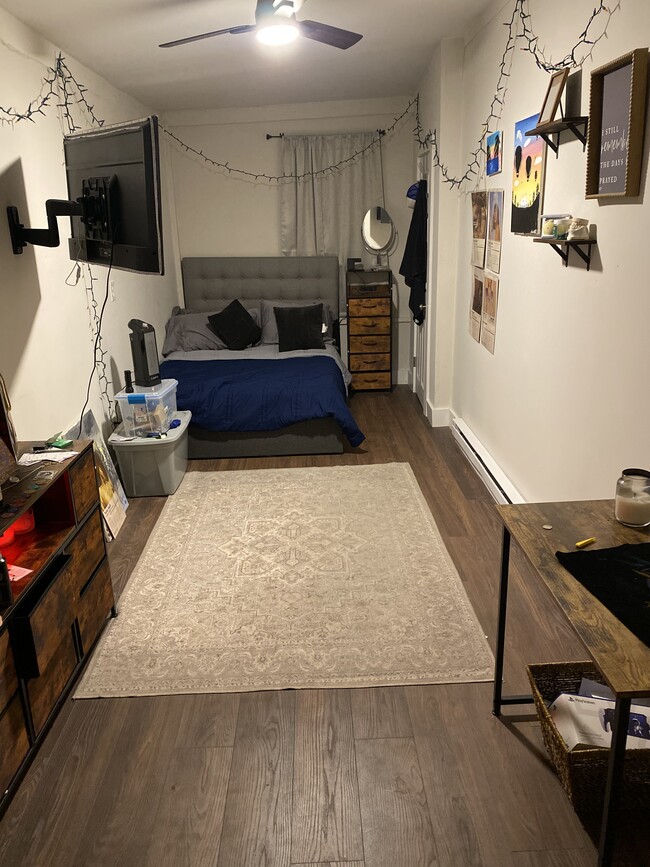 Photo - 60 Westville St Unit Room 1