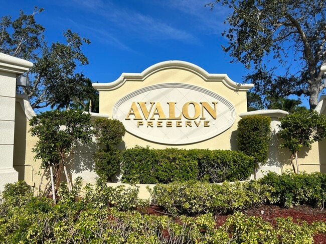 Photo - 11880 Bayport Ln Unit 1