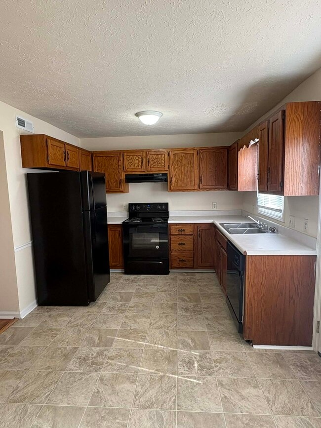 Photo - 1706 Oshea St