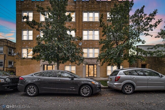 Photo - 4006 W Nelson St Unit 6B