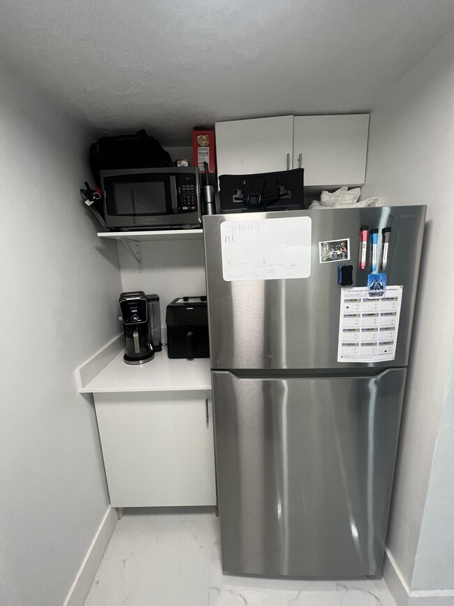 Photo - 240 SW 71st Ave