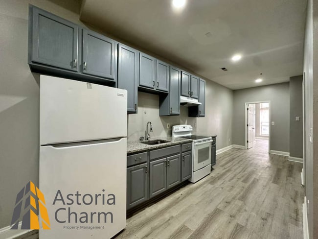 Photo - 1918 N Charles St Unit 1