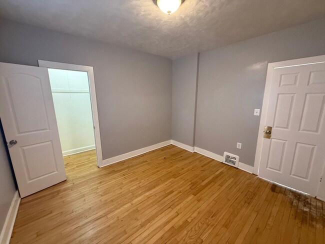 Photo - 650 N Lamon Ave Unidad 2n