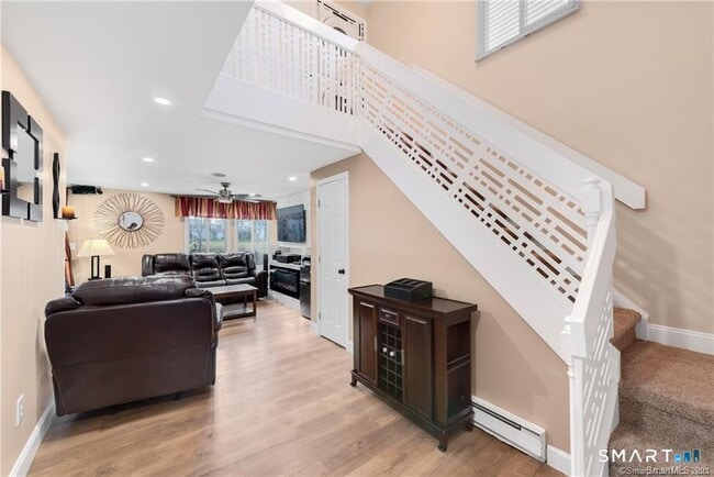 Photo - 34 Cinnamon Spring Unit 34