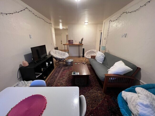 Photo - 1990 Commonwealth Ave Unit 7