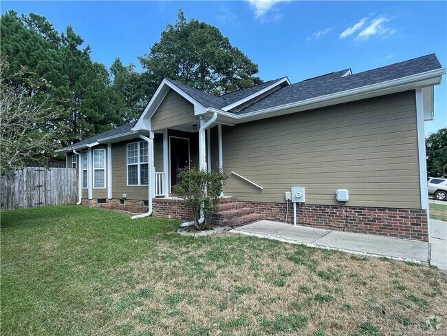 Building Photo - 333 Abbottswood Dr Rental