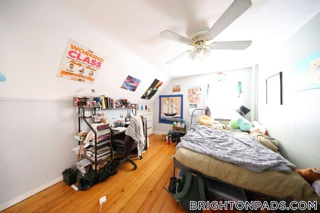 Building Photo - 3 Foster St