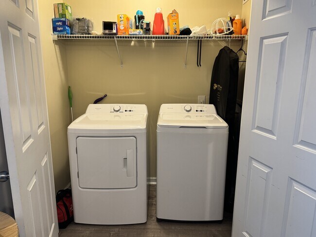 Photo - 5006 Banister Loop