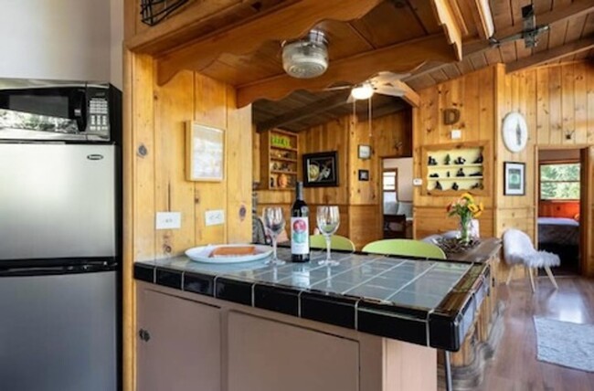 Photo - Cozy Cabin in Idyllwild House