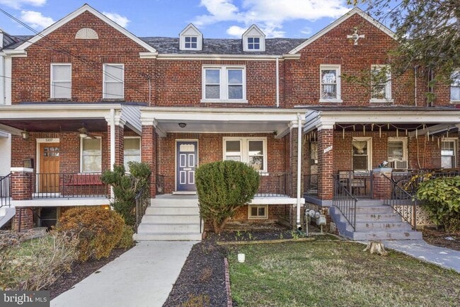 Photo - 5105 New Hampshire Ave NW