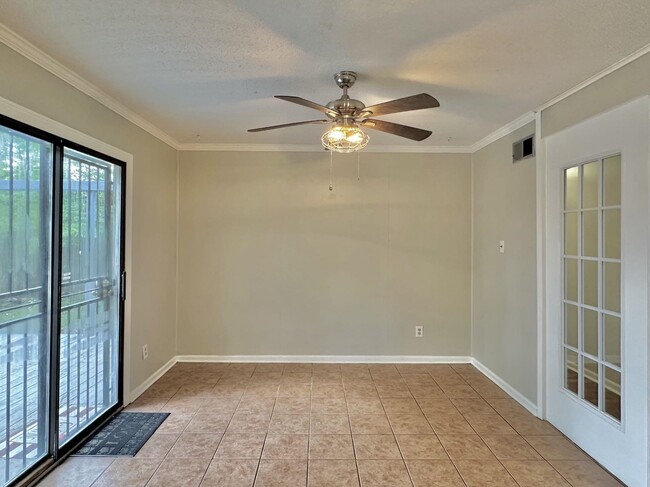 Photo - 4167 Cochese Rd