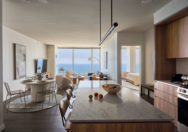 Photo - 1000 S Michigan Ave Unidad FL67-ID1250691P