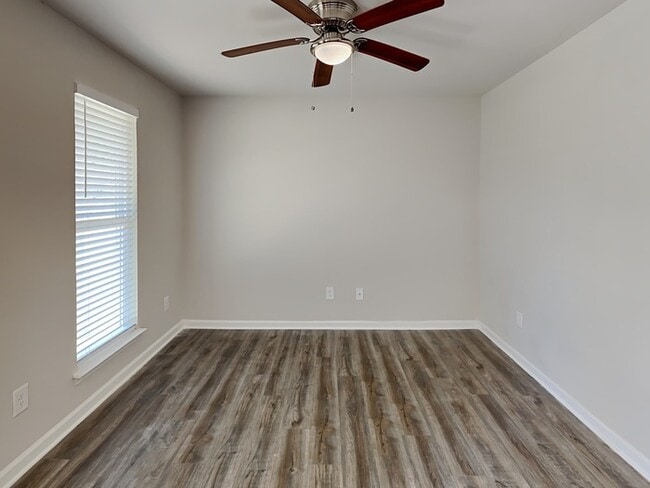 Photo - 30 Daniel Ln