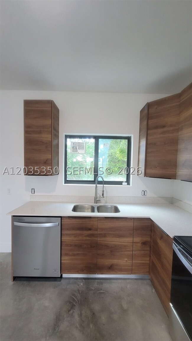 Photo - 2146 NW 69th St Unit B