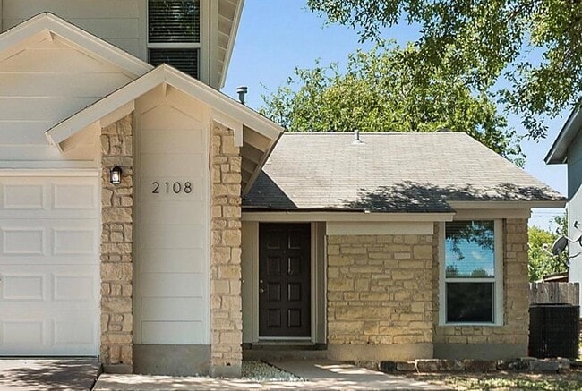 Photo - 2108 Laura Ct