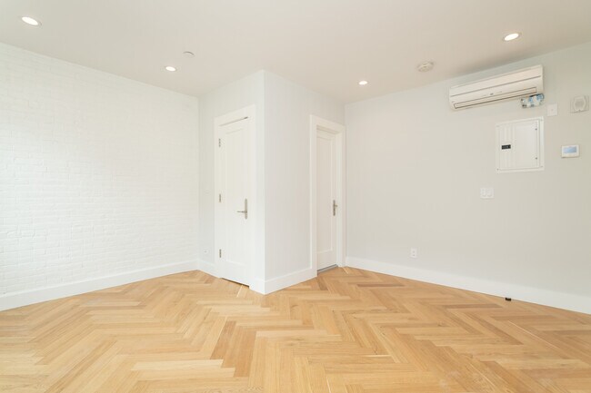 Photo - 461 Massachusetts Ave Unit 3