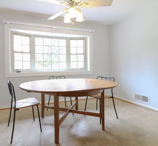 Eat In Kitchen Section - 6510 Cipriano Rd Unit MainLevel-A