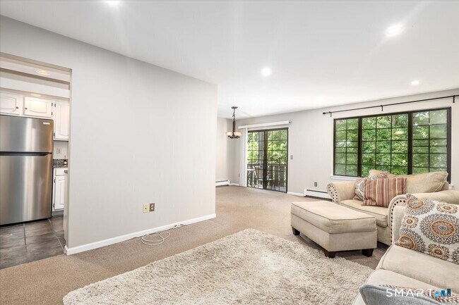 Photo - 50 Aiken St Unidad 456