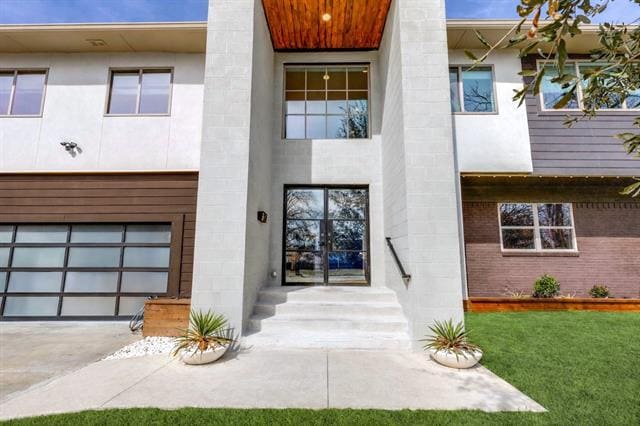 Building Photo - 9831 Lakemont Dr