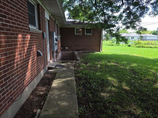4762 Greenfield Dr Unidad 2
