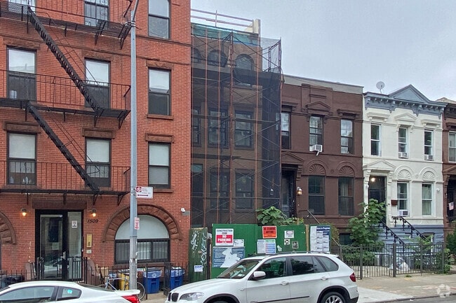 Photo - 1511 Pacific St