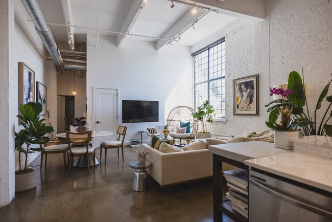 Photo - Plymouth Lofts