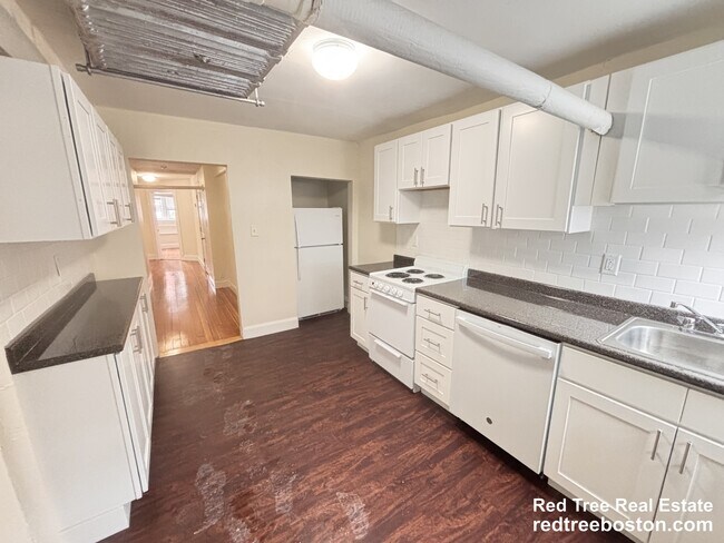 Photo - 7 Mount Hood Rd Unit B