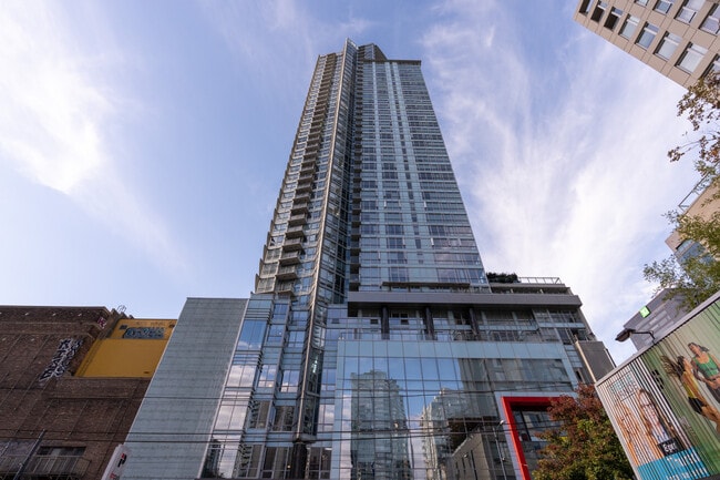 Building Photo - 1701-833 Seymour Street Unit 1701