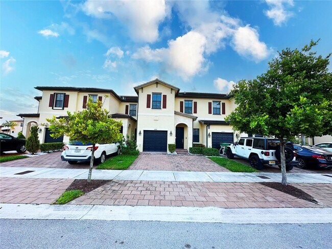 Photo - 10332 W 33rd Ct