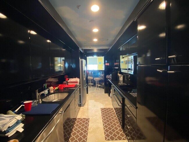 Photo - 5000 Boardwalk Unit 1615