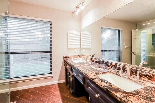Photo - Cedar Valley Drive, Missouri City, TX 77459 - 3 BR 2 BA single-family home