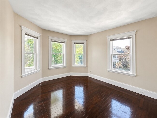 Photo - 26 Amaranth Ave Unit 26